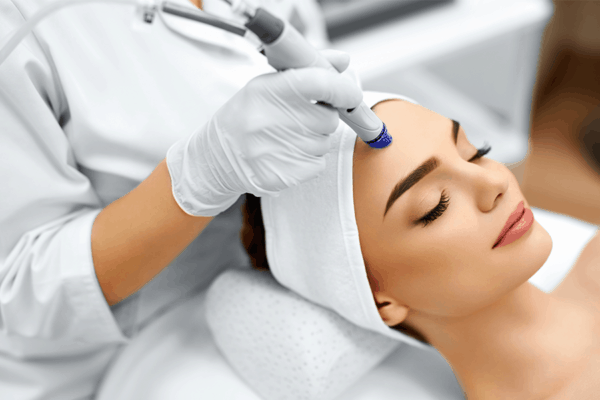 What is a HydraFacial? A Beginner’s Guide to the Treatment